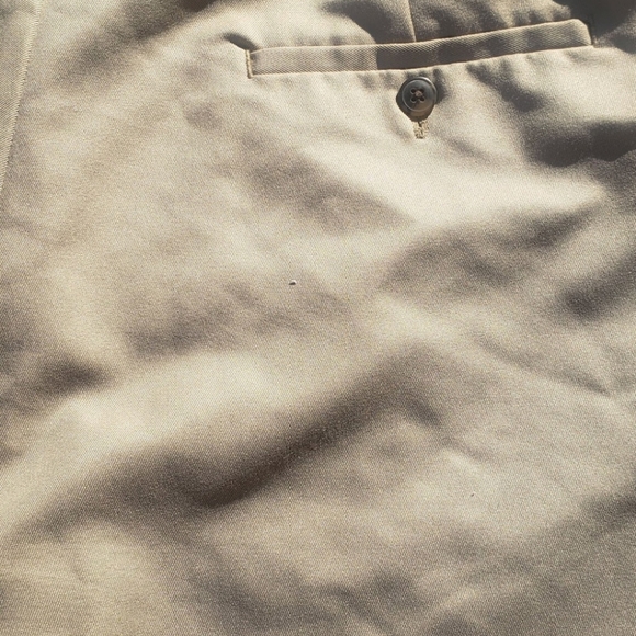 Men's haggar khaki shorts - Picture 6 of 6